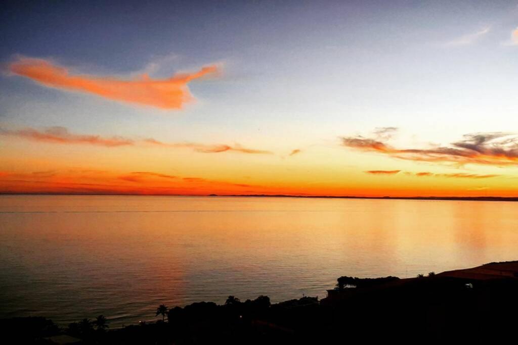 Descansar, sonreír, sentir. Paraíso frente al mar Santa Pola Exterior foto